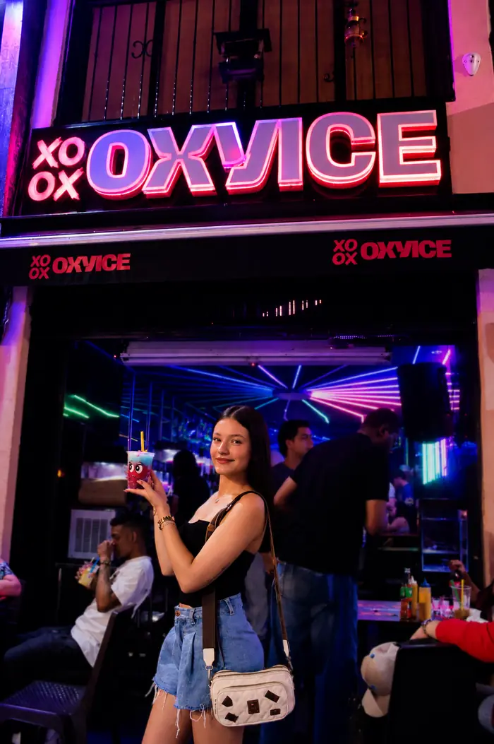 Fachada de OXYICE